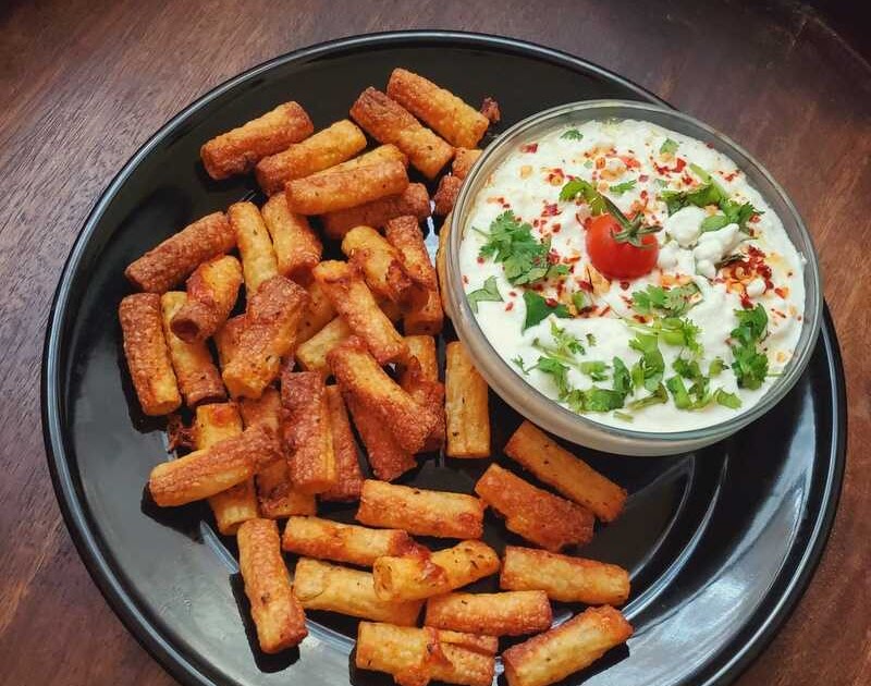 Sailaja Kitchen...A site for all food lovers! Pasta Chips With Feta