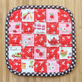 Picnic Party Mug Rug by Heidi Staples of Fabric Mutt from Playing with Patchwork and Sewing by Nicole Calver