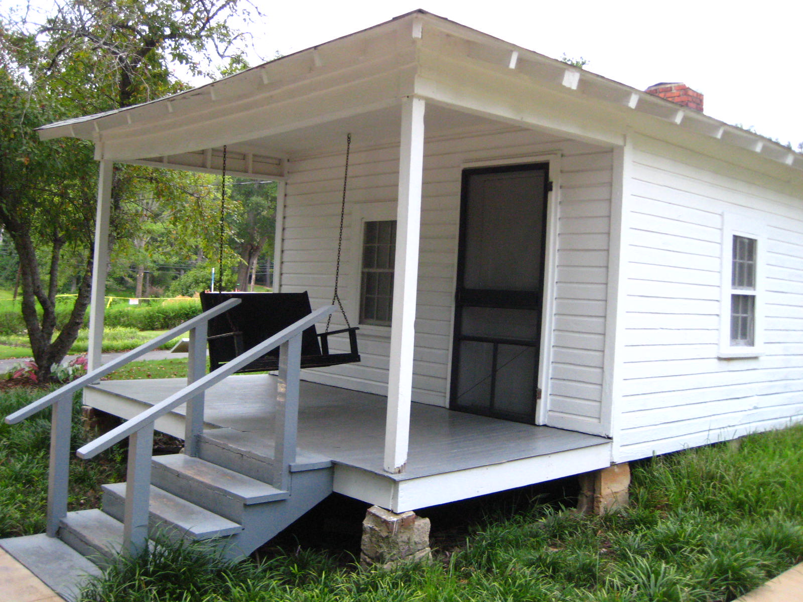 Tiny Travels Through Mississippi Tour of Tupelo 2 Elvis Presley Park