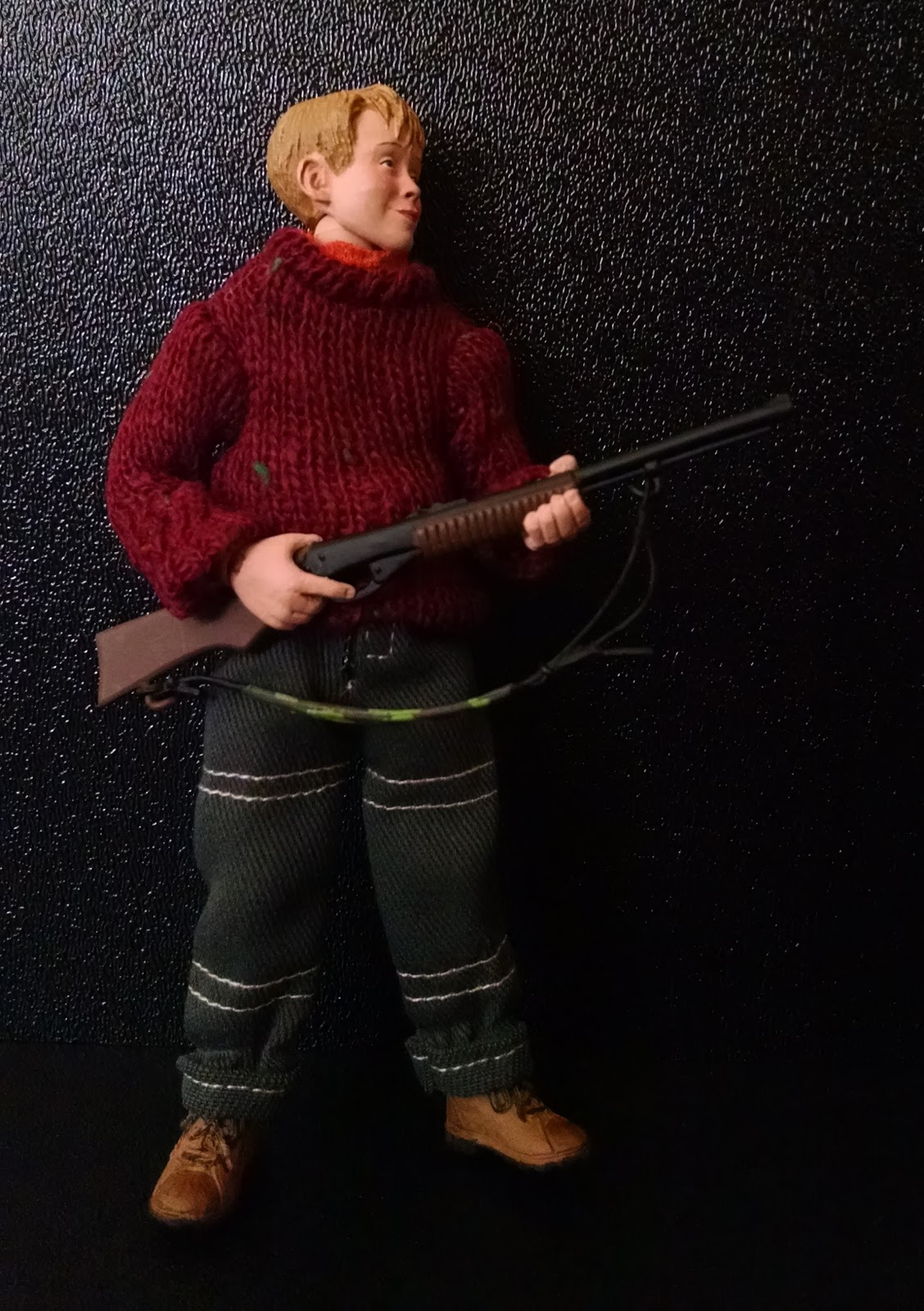 Toy Review: NECA Home Alone 25th Anniversary Kevin McCallister