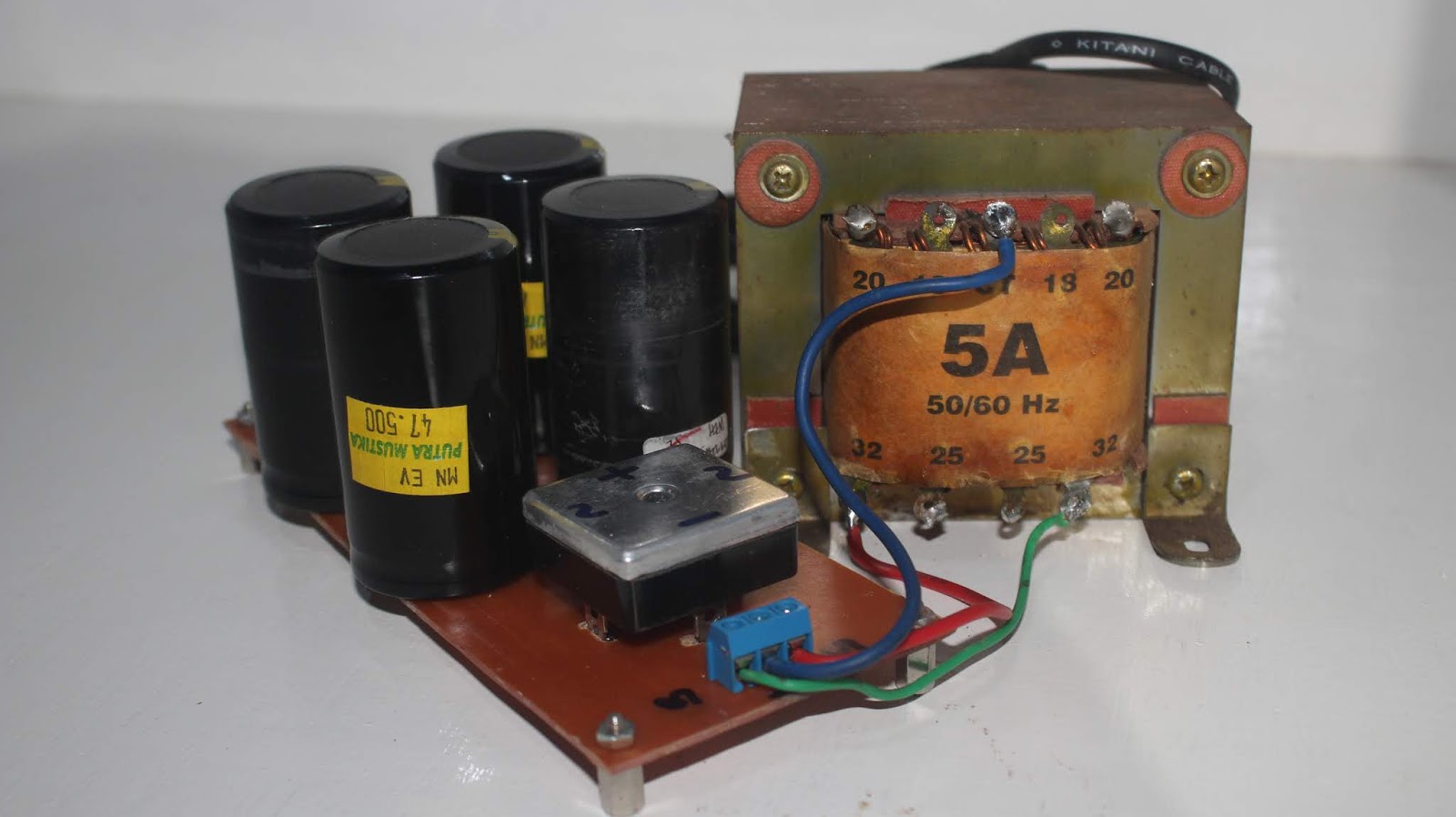Mr. Sottong Membuat Power Supply Simetris untuk Amplifier