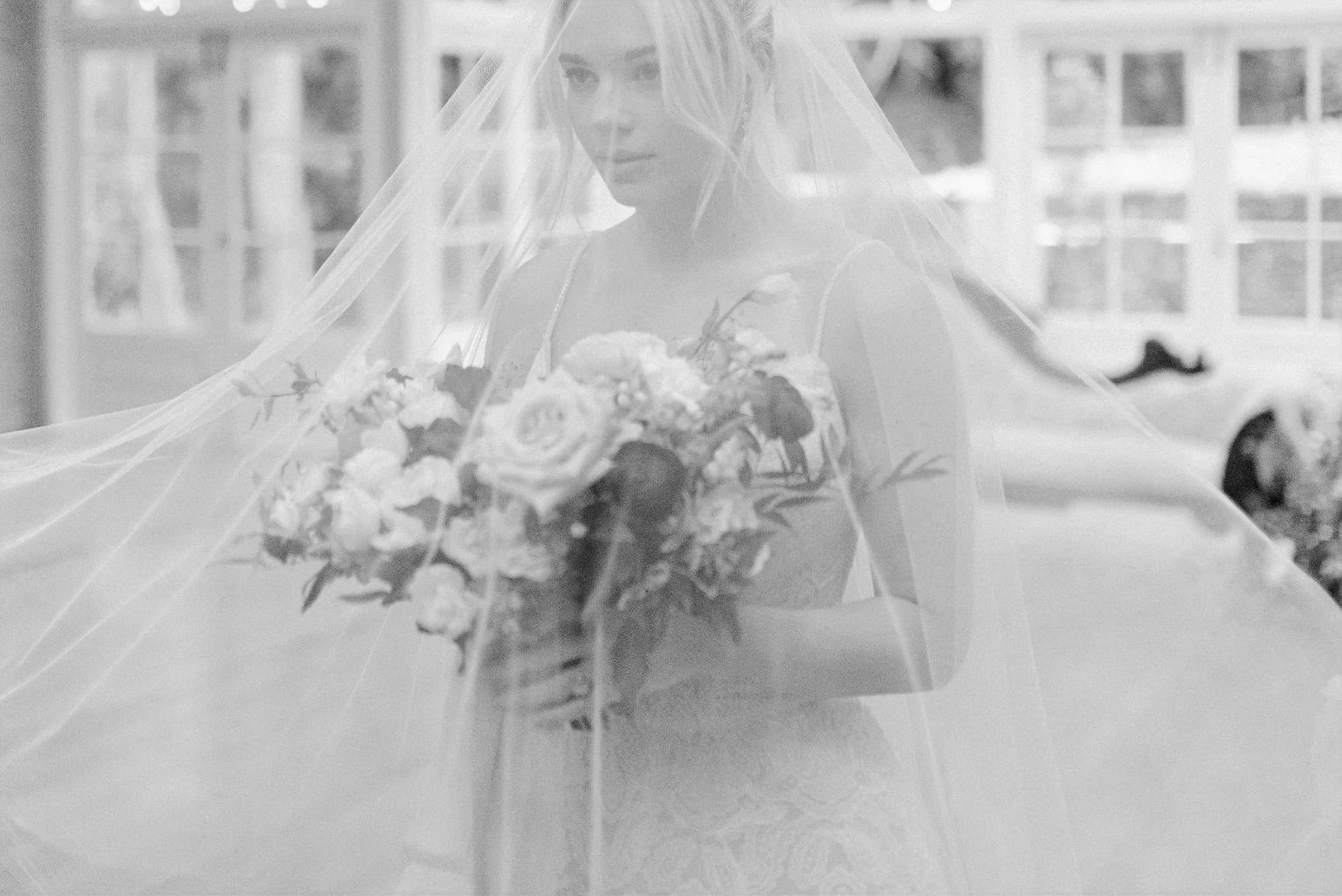 lauren olivia photography toowoomba weddings gabbinbar homestead bridal gowns accessories venue floral design stationery