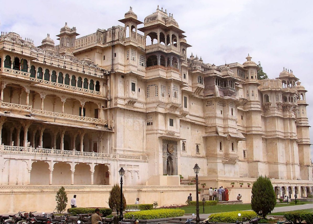 Wisata City Palace, India
