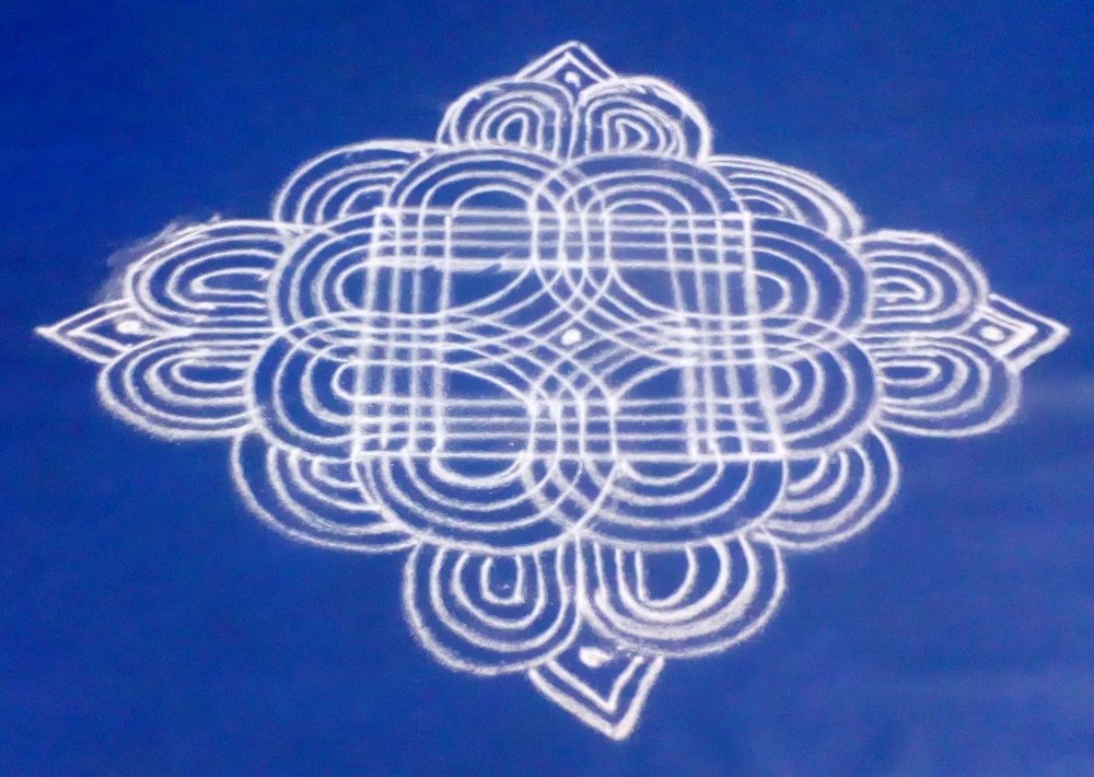 Friday kolam 2 free hand type
