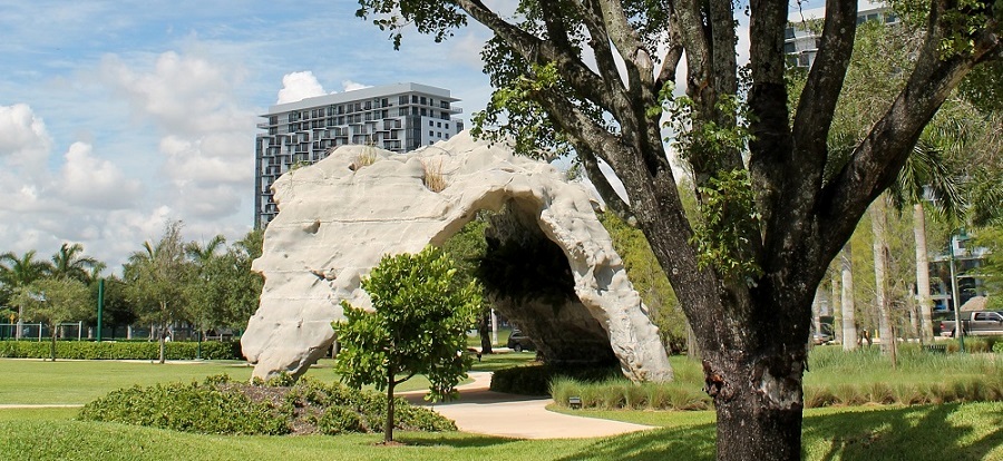 Escultura en Doral Escultura en Doral