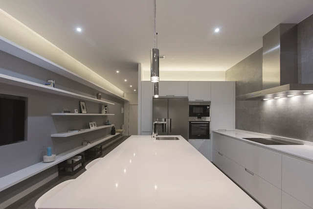 cocina-blanca-con-isla-abierta-santos-artycocina-06 cocina-blanca