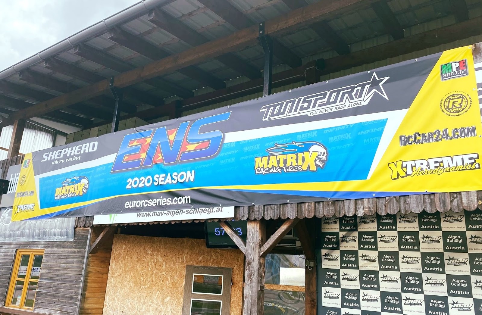 Euro Nitro Series 年シーズンがなんとか開幕 ラジコンもんちぃ ラジコンニュースサイト