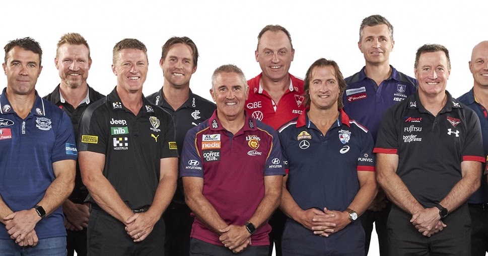 AFL / Aussie Rules Football Training 25 COACHING TIPS FROM 25 COACHES