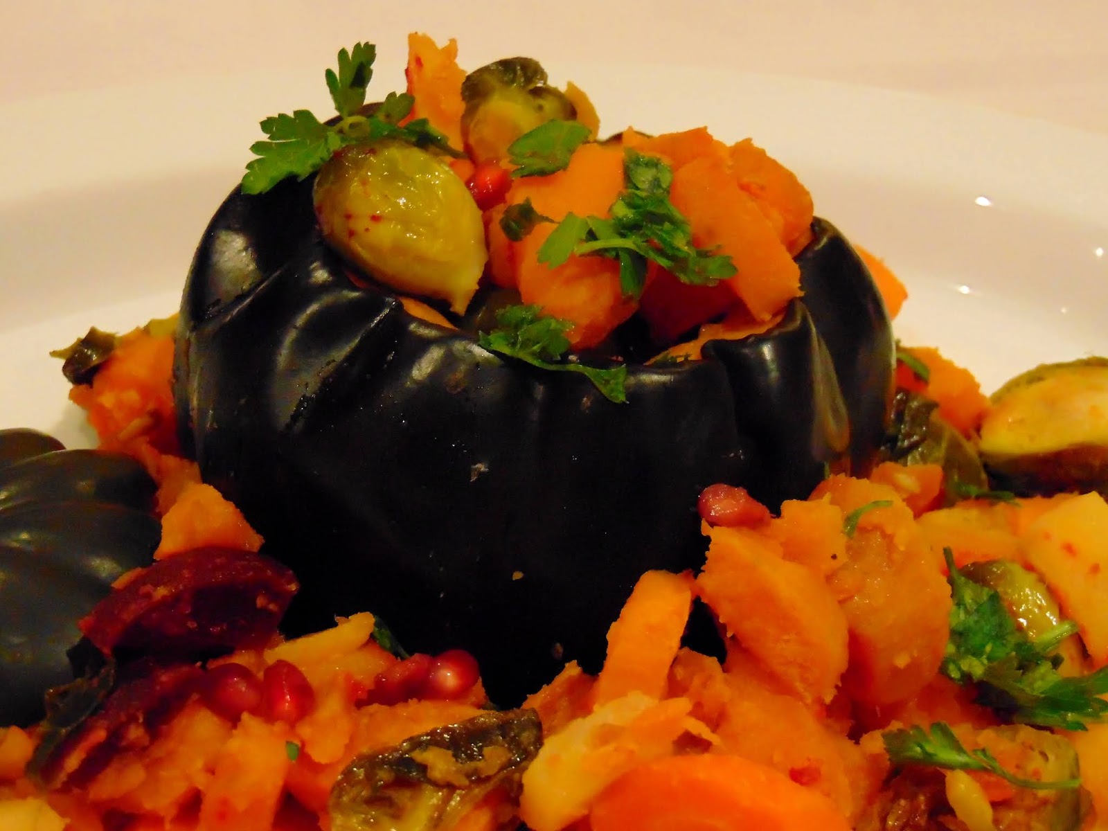 Courge poivrée farcie aux légumes d'hiver