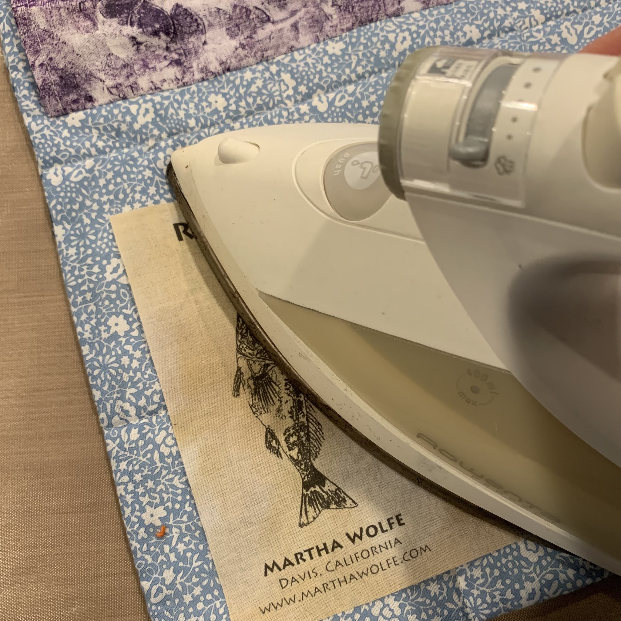 martha-wolfe-tutorial-diy-printed-quilt-labels-with-bunny-paper