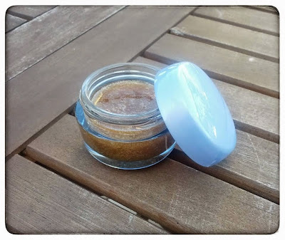 exfoliant homemade pour les lèvres 