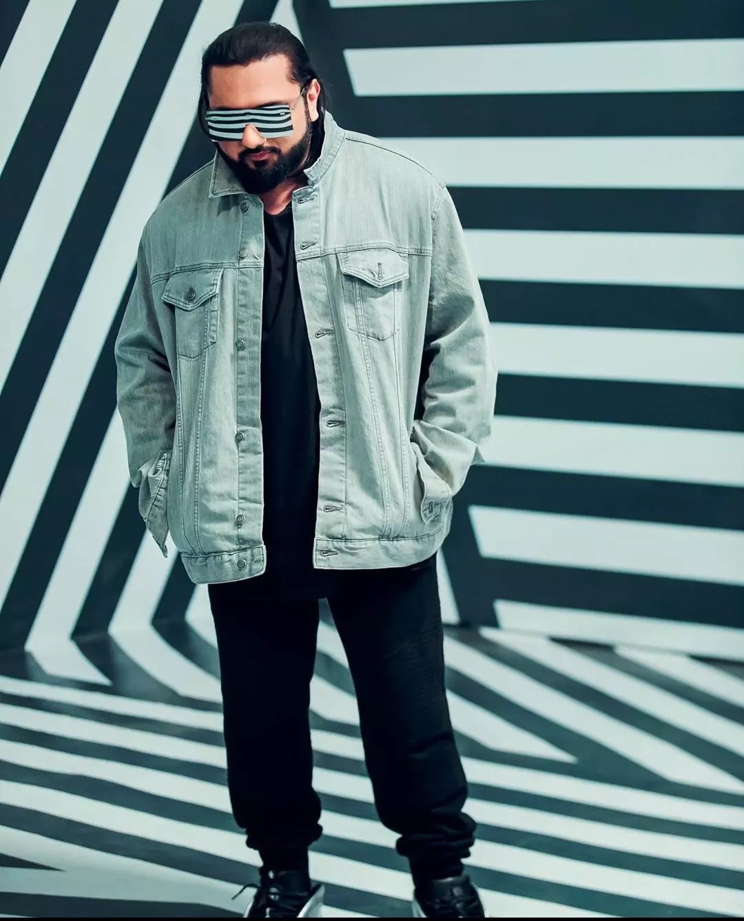 Yo Yo Honey Singh Rapper Biography Age Real Name Net Worth Success Story Wife 1983 ente mamattikkuttiyammakku mamattukuttiyama / tintu (as baby shalini). yo yo honey singh rapper biography