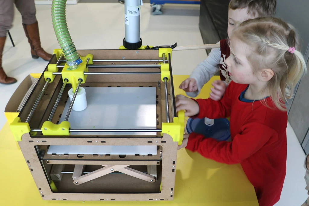 Rekomendasi 5 Printer 3D yang Cocok untuk Pemula dan Anak-Anak