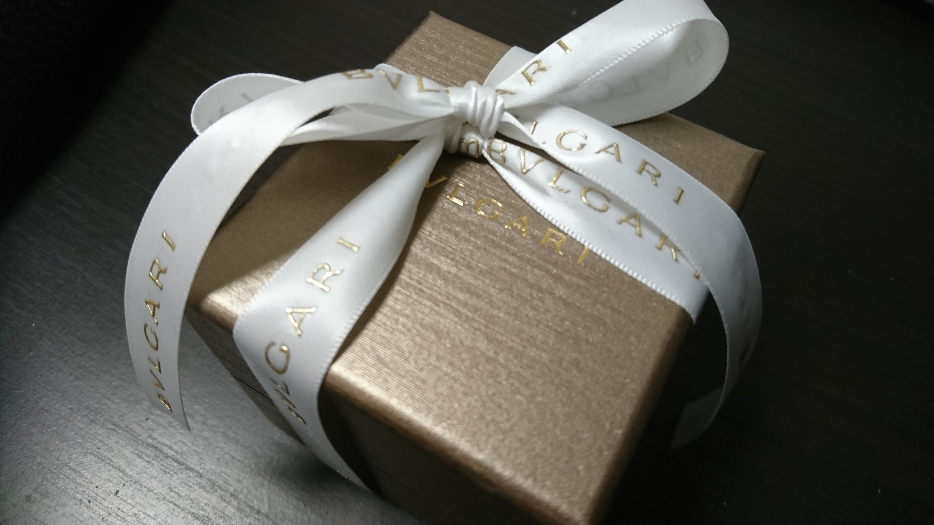 カリスマ カリアゲ スマイル 教官ブログ 祝 結婚１０周年 O ということは