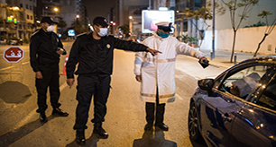 عاجل: "الحكومة" تقرر تمديد فترة العمل بـ"الإجراءات الاحترازية" عاجل: "الحكومة" تقرر تمديد فترة العمل بـ"الإجراءات الاحترازية"