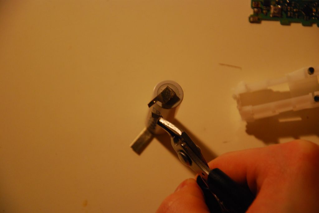 Reparaturblog: Akku wechseln bei einer Braun ORAL-B Professional Care