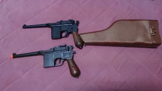 モーゼルM712（モデルガン）とM96（水鉄砲）/tonbori堂所蔵品