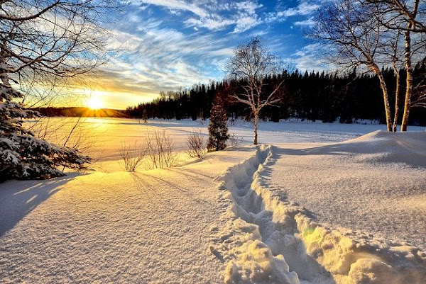 winter with sunrise