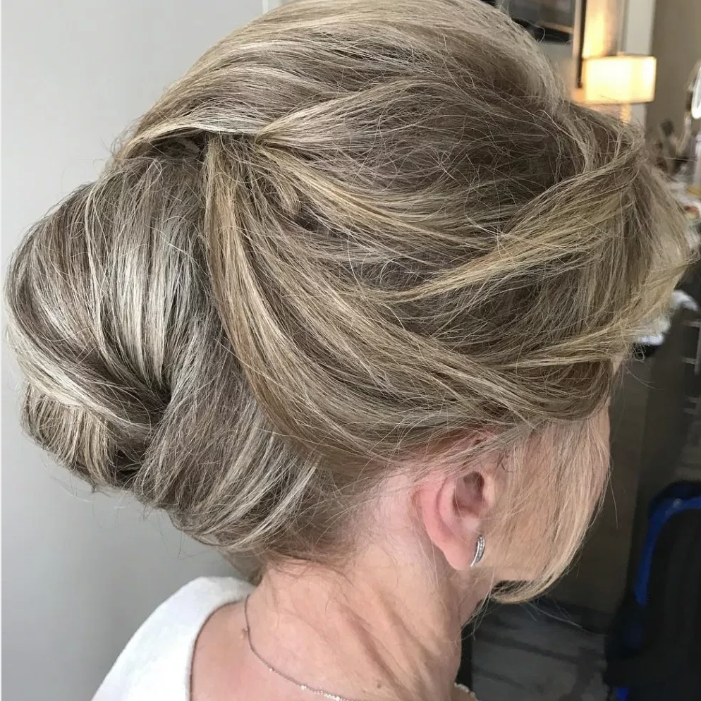 BEST LONG HAIRSTYLES FOR 60 YEAR OLD WOMAN LatestHairstylePedia BEST LONG HAIRSTYLES FOR 60 YEAR OLD WOMAN LatestHairstylePedia