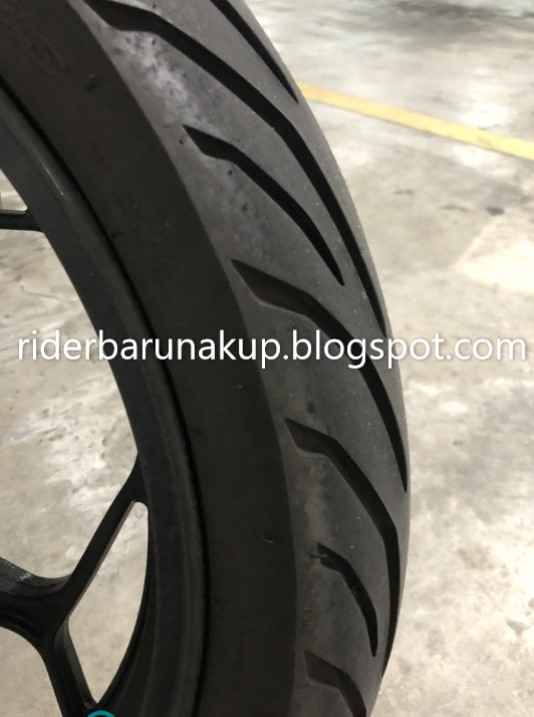 Review tayar Metzeler Sportec Street vs Pirelli Angel CT