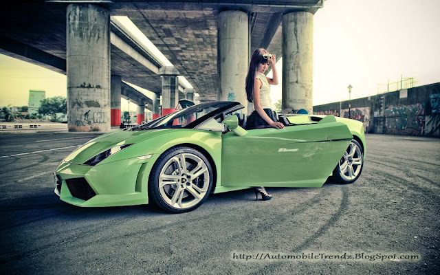 Girl With Lamborghini Gallardo