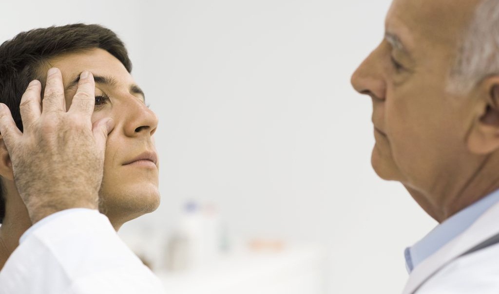 Painful Burning Eyes Causes Diagnosis Therapy Eye Care Info Point A