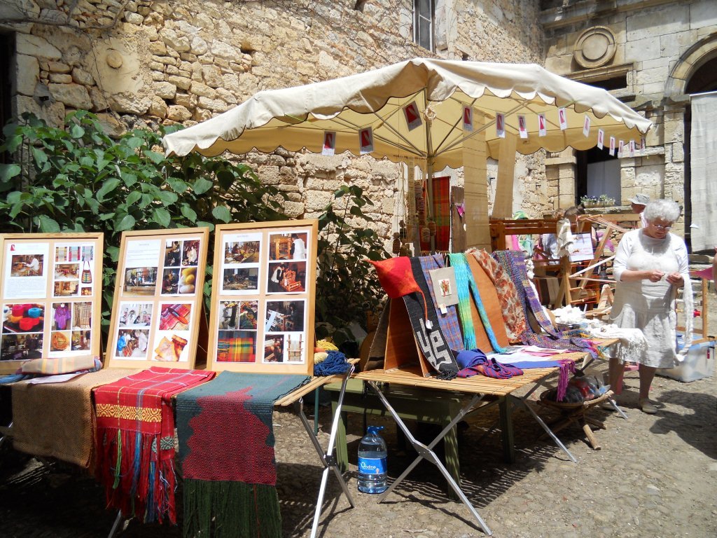 Faire et Fil: Photos du stand de Faire et Fil au marché des Tisserands