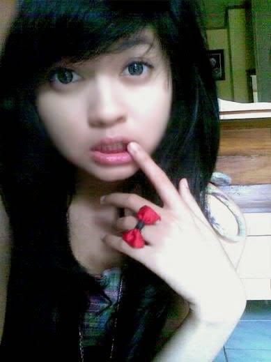 http://anak-berbagi.blogspot.com/2014/04/foto-cewek-cantik-indonesia-tanpa.html
