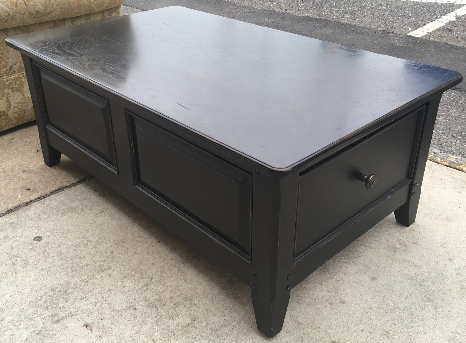 Uhuru Furniture & Collectibles Black 2 Drawer Coffee Table by