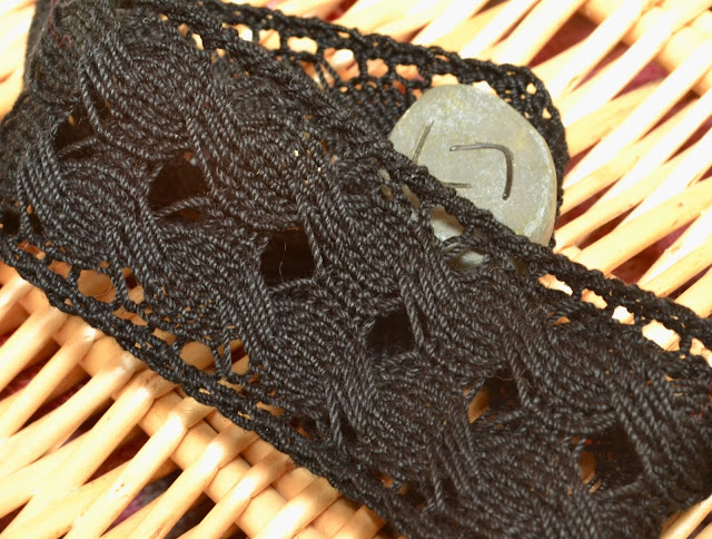 Jera Rune Inspired Knitting Pattern Free Lace Choker Knitting Pattern - Free Lace Choker Knitting Pattern Jera Rune Inspired Knitting Pattern Free Lace Choker Knitting Pattern - Free Lace Choker Knitting Pattern
