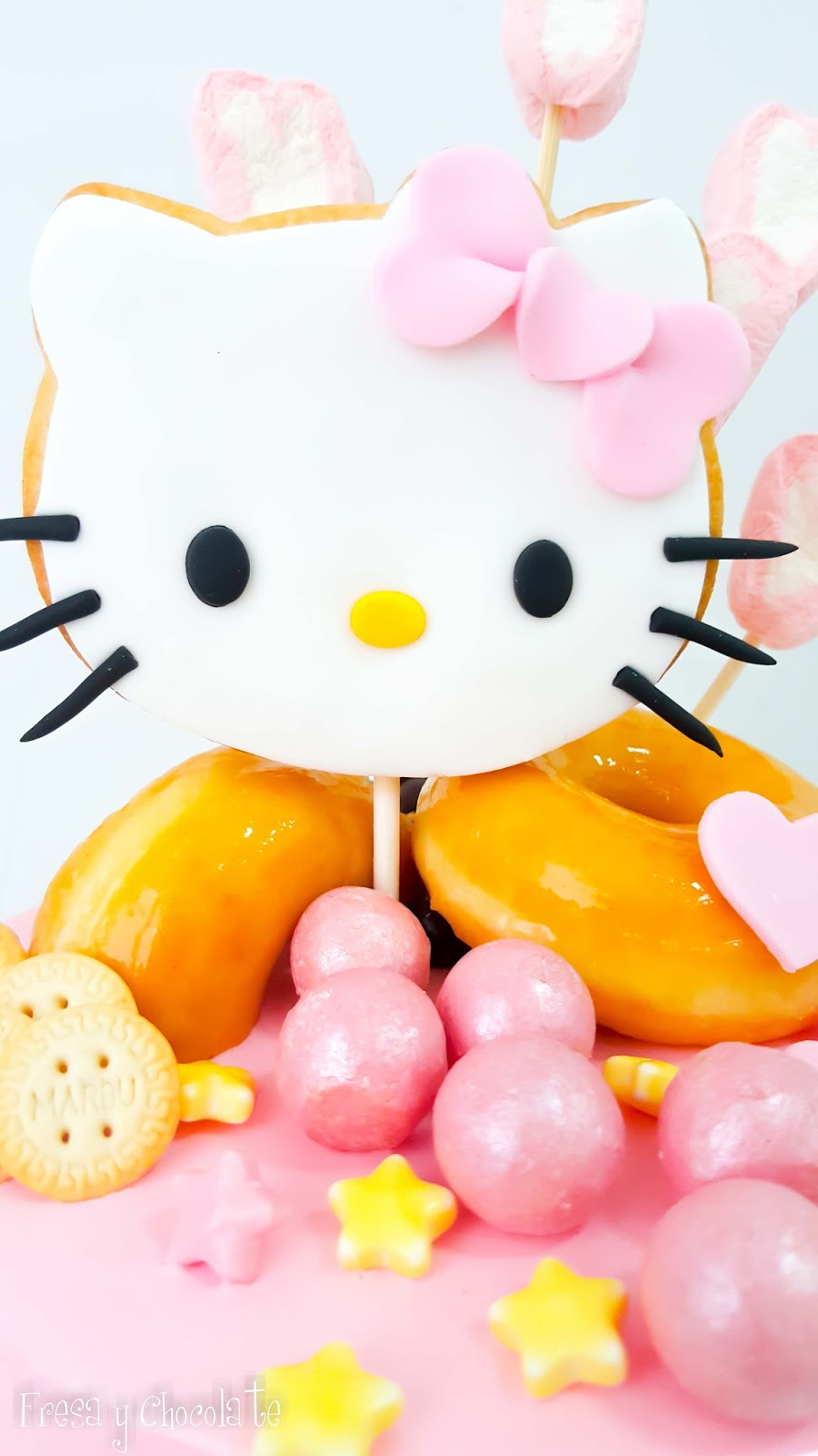 El blog de Fresa y Chocolate DRIP CAKE HELLO KITTY