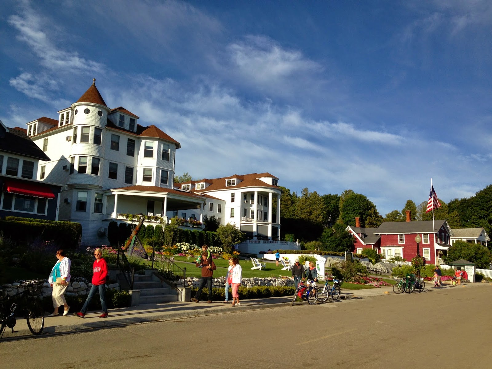 Navigator on the Loop Detour Village, St. Ignace and Mackinac Island