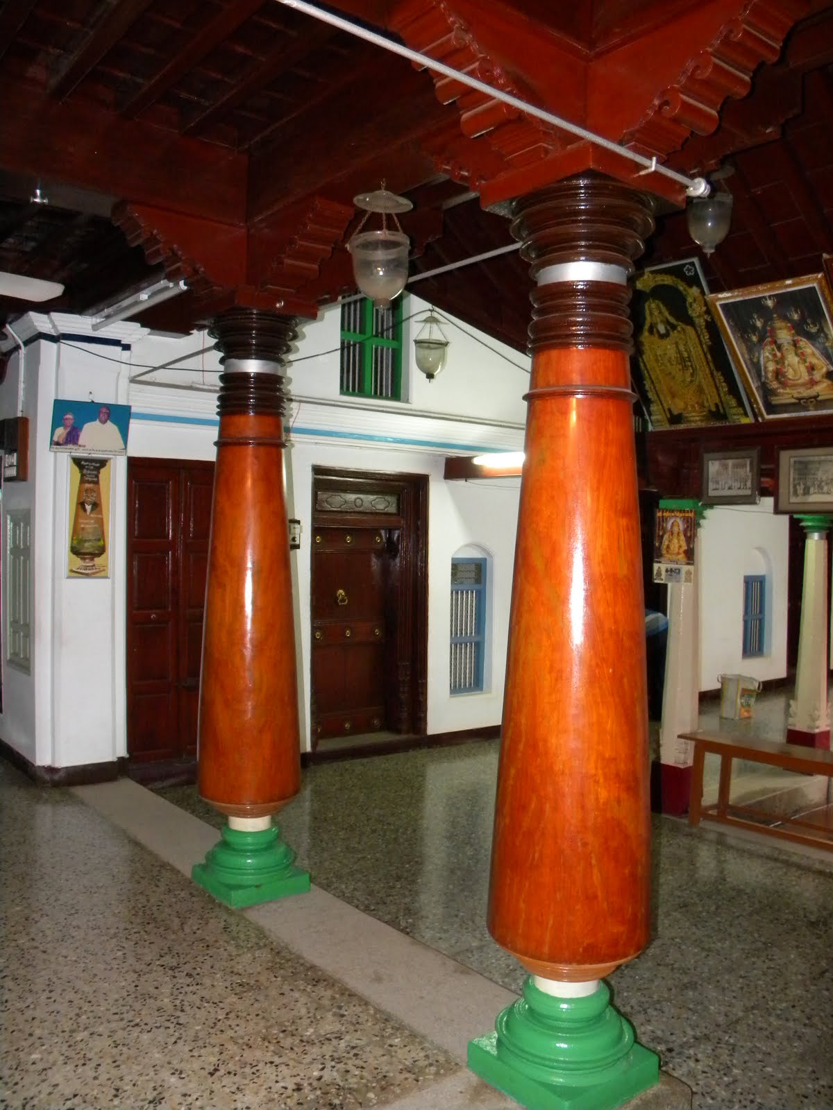 Karaikudi Chettinad Wood Works THIRUNELLAI WOOD CRAFTS Chettinad
