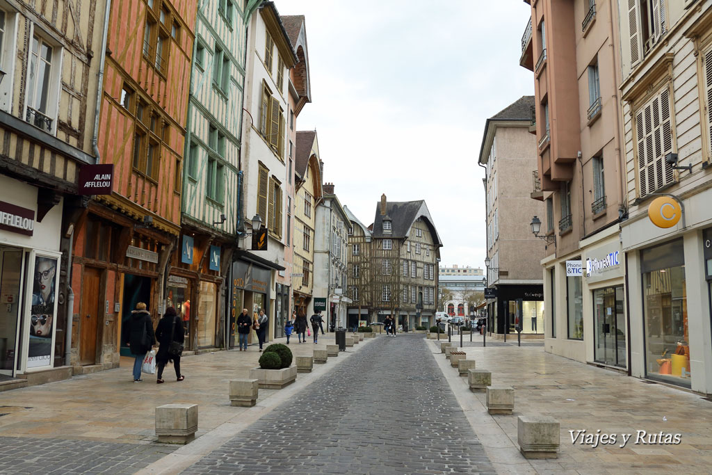 Rue Emile Zola