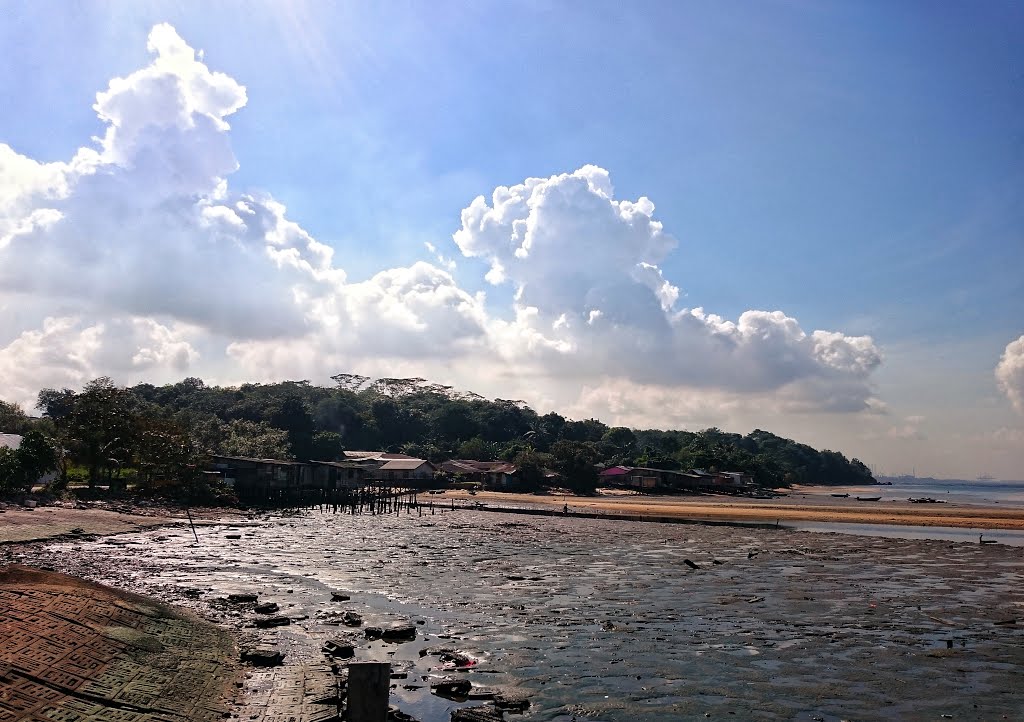 Keunikan Dan Keenakan Seafood Tepi Laut Kampung Senibong, Johor