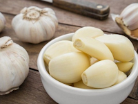 Tips Mengatasi Hama Bawang Putih yang Tepat Tips Mengatasi Hama Bawang Putih yang Tepat