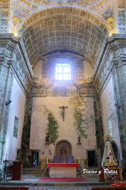 Interior de la iglesia del Monasterio de Monfero