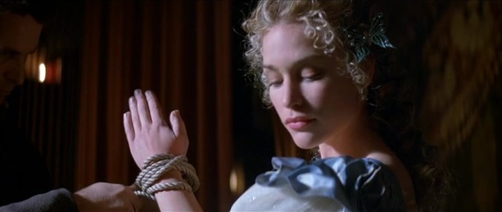Piper Perabo Movies And Tv Shows Movie and TV Cast Screencaps: Piper Perabo as Julia McCullough in The