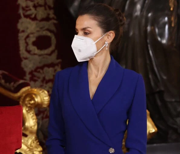 Queen Letizia wore a new navy long dress by Alejandro De Miguel