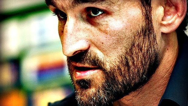 Γι΄αυτό έφυγε ο Νταμπίζας