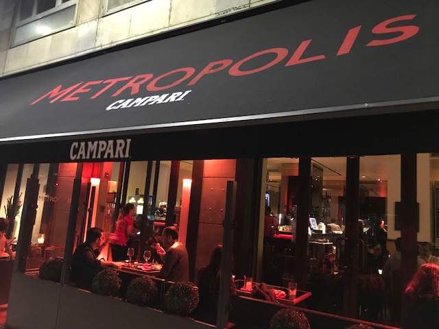 ミラノのメトロポリス・ラウンジ＆レストランでハッピーアワーを楽しんできました