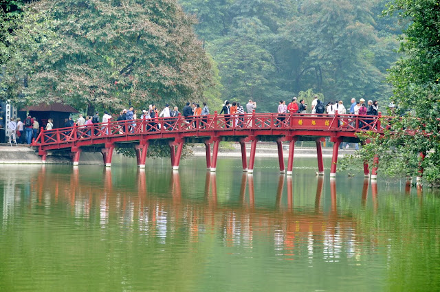The Huc bridge in sword lake (Hanoi)