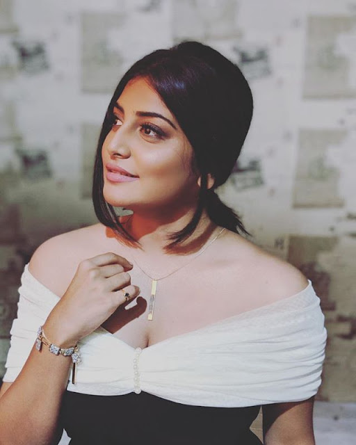 Manjima Mohan Hot & Sexy Pics Manjima Mohan Hot & Sexy Pics
