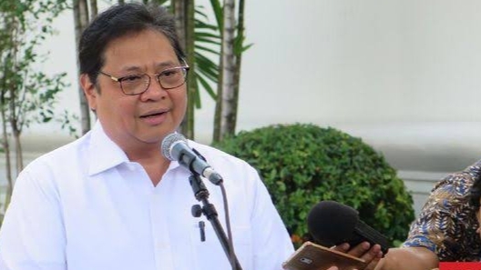 Ramai Demo Tolak Uu Cipta Kerja Airlangga Kita Tahu Sponsornya Bentengsumbar Com