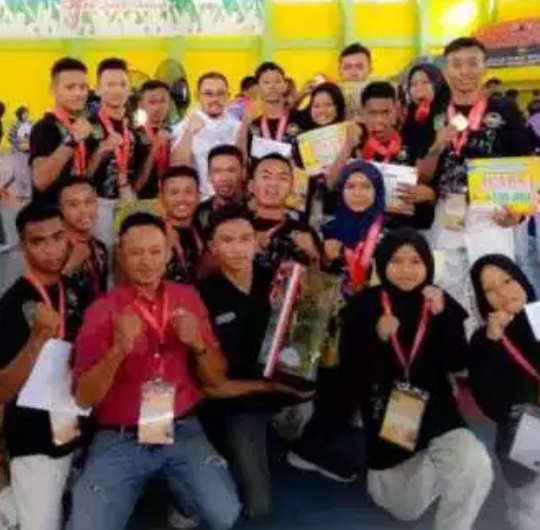 Kontingen Tarung Derajat Asahan yang mengikuti Kejurda memperebutkan piala gubsu. Kontingen Tarung Derajat Asahan yang mengikuti Kejurda memperebutkan piala gubsu.