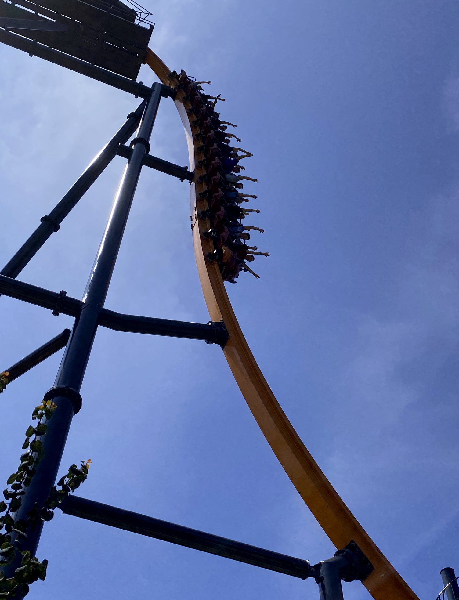 NewsPlusNotes The Jersey Devil Coaster Celebrates Grand Opening at Six