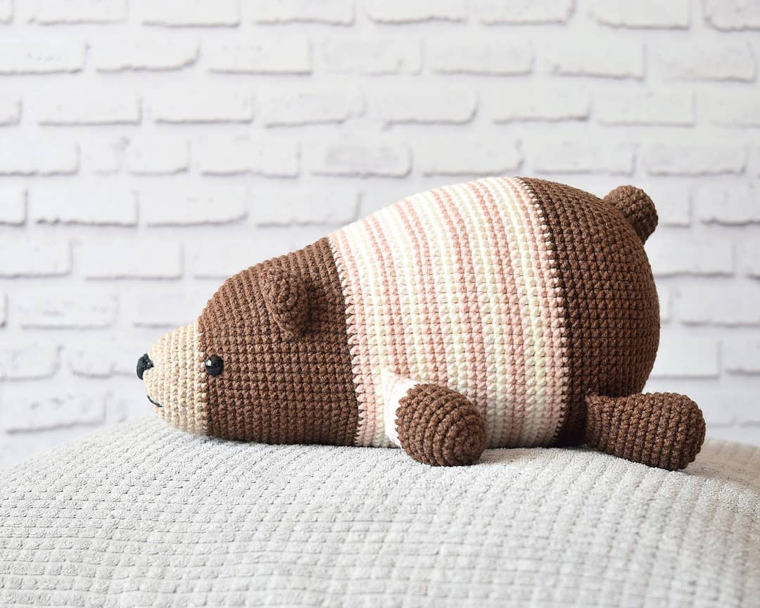 Crochet bear amigurumi