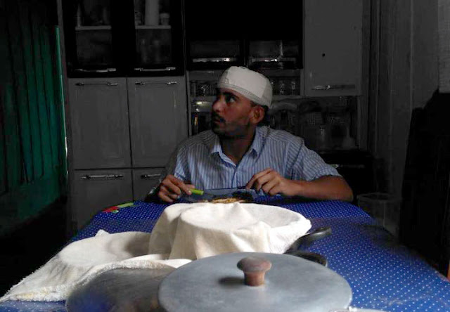 Após ser amordaçado e espancado durante assalto, jovem desaparece e família pede ajuda 6 Após ser amordaçado e espancado durante assalto, jovem desaparece e família pede ajuda