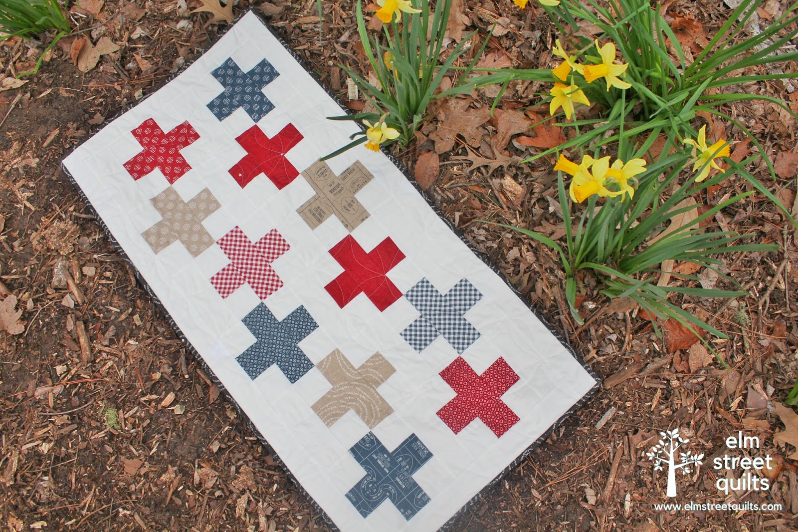 modern PLUS SIGN QUILTS - My RicRac Plus Runner | Elm Street Quilts
