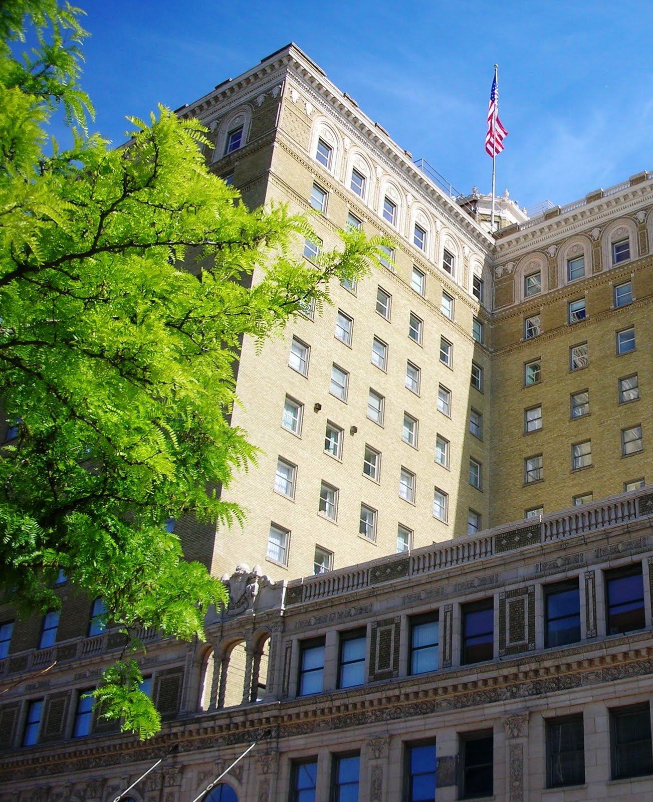 100 Historic Buildings in Utah 10 Ben Lomond Hotel
